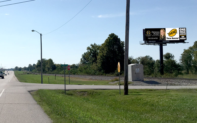 Gordon billboard #2 in Coweta, north face