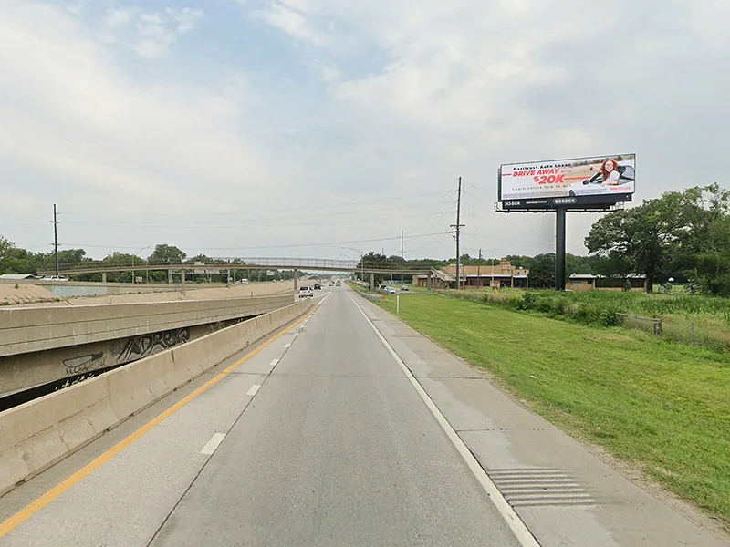 Gordon billboard #80 in Wichita, south face