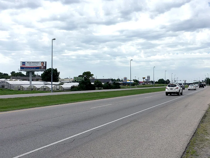 Gordon billboard #25 in Sand Springs, north face