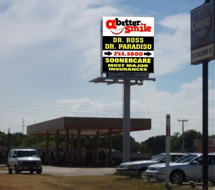Gordon billboard #6 in Sand Springs, north face